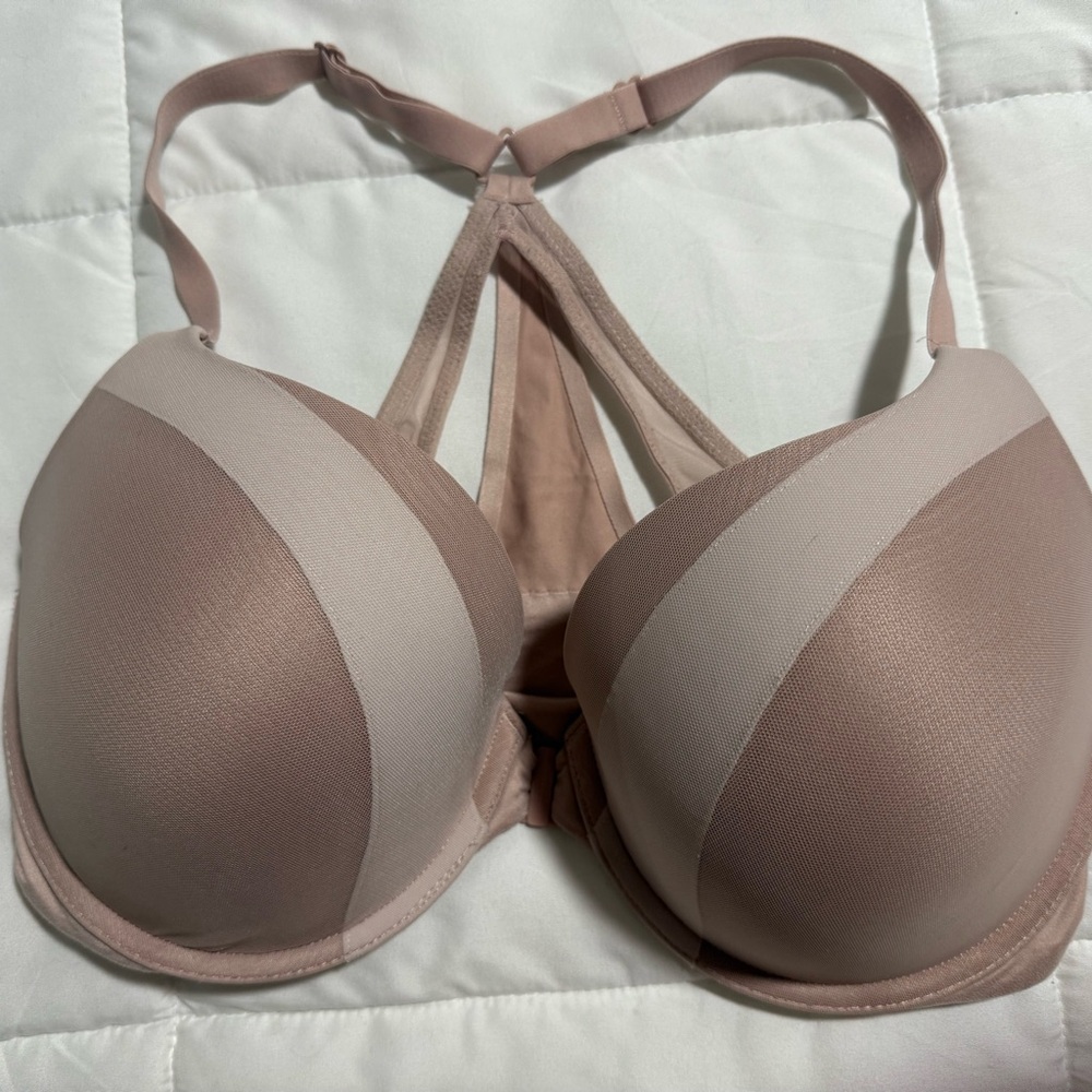 Body by Victoria 34DDD Bra in Tan/rose and Cream